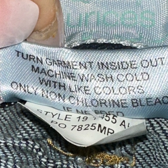 Maurices Womens Premium Jeans Size 14 Boot cut Low Rise Dark Blue Wash Denim NWT - Picture 7 of 8